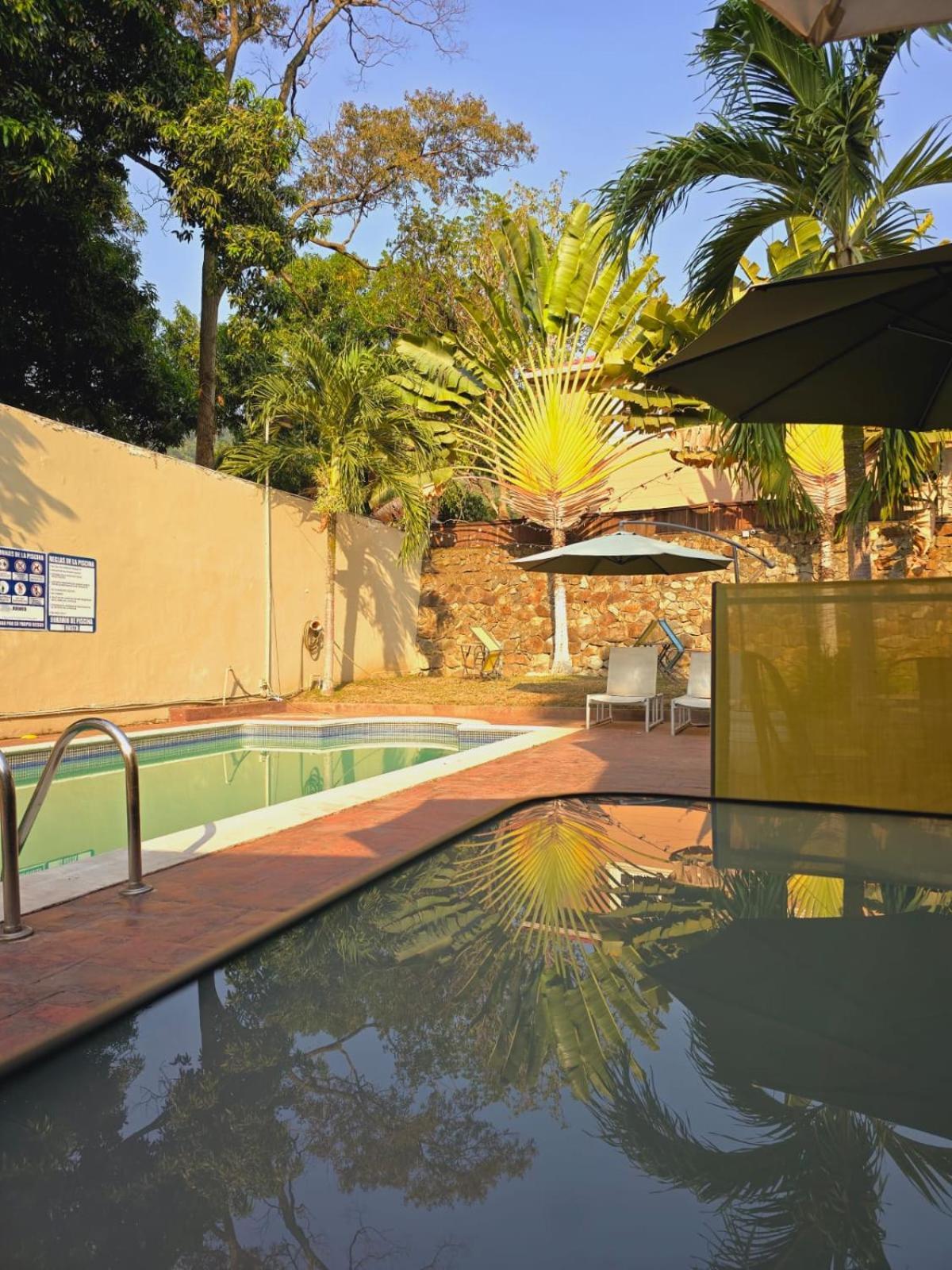 Camilas Hotel ซานเปโดร ซูลา ภายนอก รูปภาพ